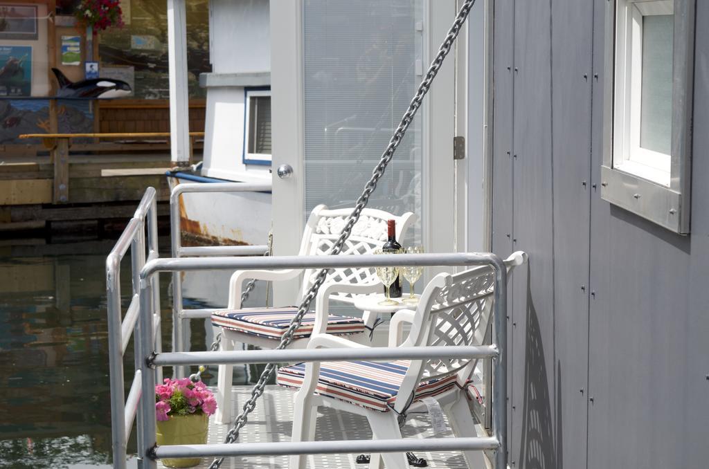 A Float Home B&B In Fisherman'S Wharf Βικτώρια Εξωτερικό φωτογραφία
