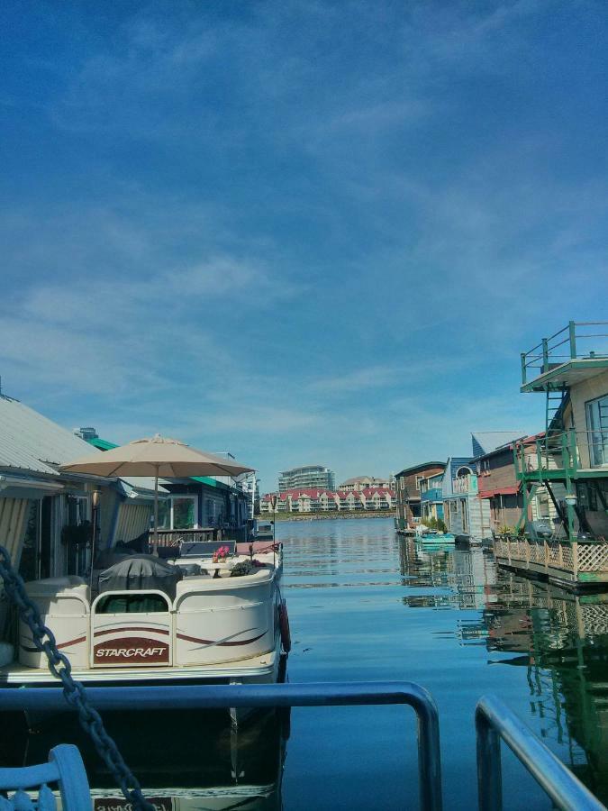 A Float Home B&B In Fisherman'S Wharf Βικτώρια Εξωτερικό φωτογραφία