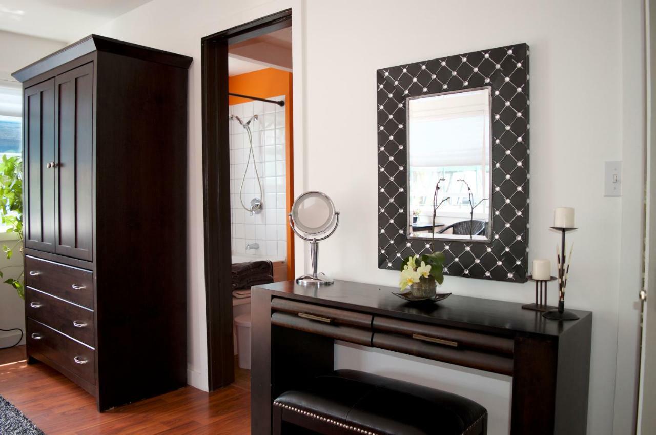 A Float Home B&B In Fisherman'S Wharf Βικτώρια Εξωτερικό φωτογραφία